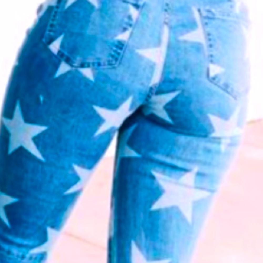 ⭐️ 👖⭐️• 💋 🍞 TOAST 🍞💋• ⭐️👖⭐️… Star Vibes